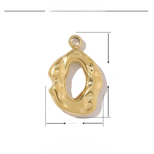 Detail showing 14mm golden stainless steel lava pendant dimensions and weight