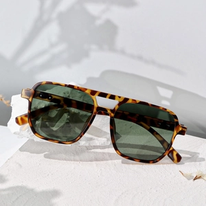 Retro Square Polarized Sunglasses Men Women TR90 Double Bridge Frame UV400 TAC Lens Fashion Pilot Style