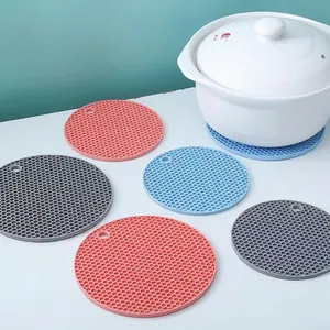 Tapis Isolation Silicone Rond Texture Nid Abeille Dessous Plat Résistant Chaleur Antidérapant Avec Trou Suspension