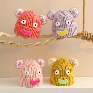 Bonnets en tricot monstre mignon avec yeux rigolos et grosses lèvres pour enfants en hiver