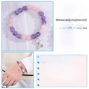 Détail du bracelet en cristal rose de 8mm avec pendentif nœud argenté et pierres fines