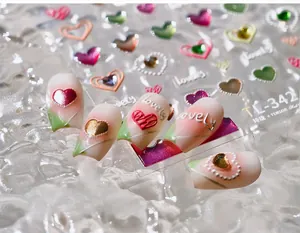 Autocollants 3D pour ongles cœur et lettres TL342 avec texture gelée sur base rose
