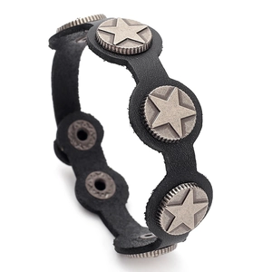 Vintage Genuine Leather Bracelet With Alloy Star Rivets Retro Punk Style Adjustable Wrap Bangle For Men And Women