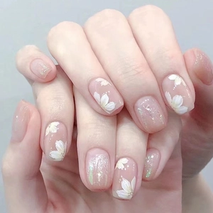Press On Nails Camellia Flower Translucent Pink Glossy False Nails With Silver Glitter Elegant Daily Wear Manicure Art