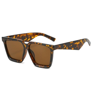 Retro Oversized-Quadrat-Sonnenbrille mit stilvollem Leopardenmuster und braunen Gläsern