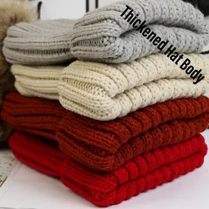 Dicke Winterstrickmützen für Damen und Kinder in Grau, Beige und Rottönen
