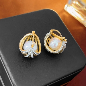 Boucles D'oreilles Créoles Géométriques En Künstliche Perles Alliage Strass Élégant Style Rétro Français Bijoux Pour Femmes Avec Tige En Argent