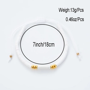 Weißes Tonperlenarmband mit Marmorzylinder, verstellbarer Kordelzug, 18cm lang, 13g Gewicht