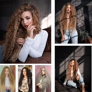 Lange lockige Kunsthaar Perücke 30 Zoll Deep Wave Haarteil für Frauen Hochtemperaturfaser.