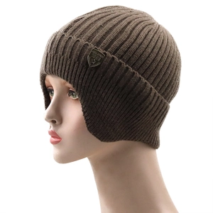 Mens dark brown cable knit beanie with fleece lining and vintage shield emblem