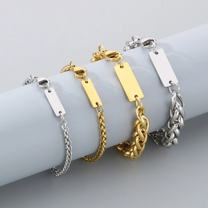 Vierer-Set Edelstahl-Armbänder mit quadratischem Anhänger in Gold und Silber für Damen und Herren