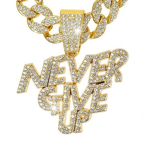 Chaîne cubaine hip-hop dorée avec pendentif lettre NEVER GIVE UP pour hommes