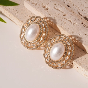 Vintage gold-tone floral earrings with large pearls and sparkling rhinestones for women