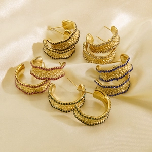 Hammered C-shaped titanium steel hoop earrings with colorful inlaid zircons