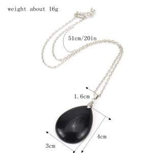 Tabella delle taglie del ciondolo in cristallo nero con dimensioni e peso esatti