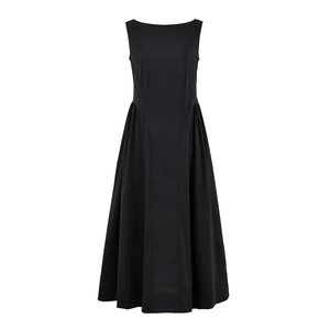 Ärmelloses schwarzes Maxikleid mit hoher Taille, Rundhalsausschnitt und Faltenrock