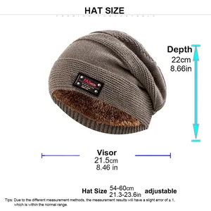Size chart showing adjustable 54-60cm circumference for fleece-lined winter knit hat