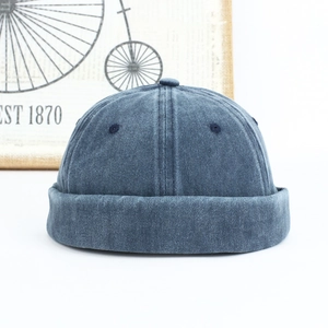 Bonnet docker en denim délavé bleu foncé avec design vintage classique sans bord à six pans
