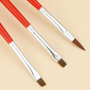3-piece professional nail art brush set with red wooden handles and synthetic bristles