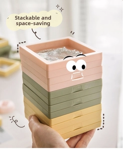 Handheld stackable jewelry display boxes in pink, green and yellow with PE film suspension