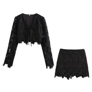 Top Cardigan Con Lacci Scollo A V A Maniche Lunghe In Pizzo Nero Sexy E Minigonna A Trapezio Jacquard Floreale Per Donna