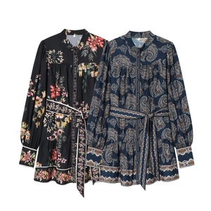 Robe Courte Imprimé Floral Paisley Manches Longues Polyester Col Montant Taille Nouée Ourlet Volants Boho Vintage Femme