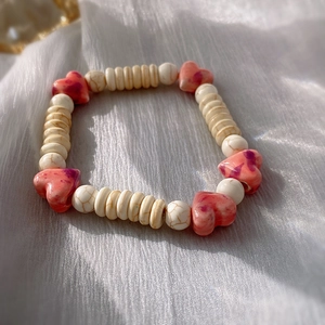 Sweet macaron ceramic elephant bracelet with pink hearts and marble beads on silk