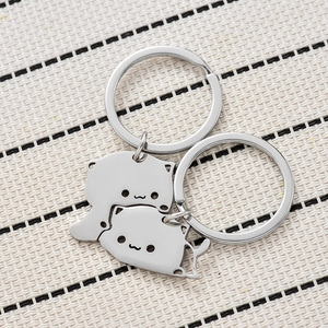Stainless Steel Cute Cartoon Cat Keychain Polished Metal Cat Key Ring For Couples Friends Bag Charm Ornament Jewelry Gift