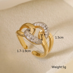 Macro view of geometric intertwined chain ring showing inner diameter measurements