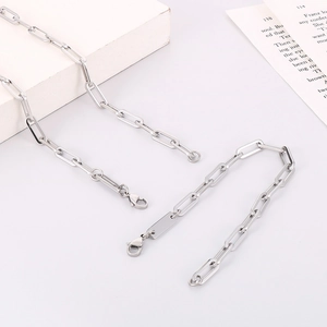 Minimalist silver titanium steel paperclip chain necklace and bracelet set with rectangle tag