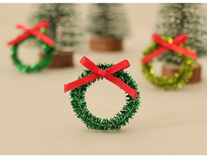 Miniature Christmas wreath with red bow and green wire for DIY dollhouse scenes
