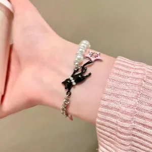Y2K style black cat pearl bracelet with pink star charm and metal chain for women