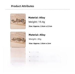 Detailed spec sheet of chunky silver geometric rings with size and weight info