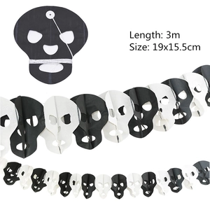 Close-up of 3m Halloween skull paper banner showing detailed dimensions and black white design