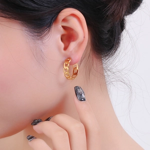 Boucles d'oreilles créoles géométriques à maillons en acier inoxydable doré 18K