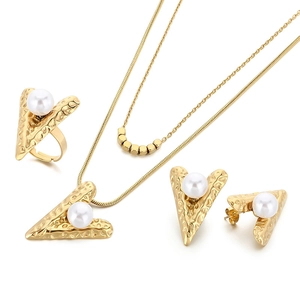 Stainless steel jewelry set with white pearl pendants in hammered golden triangles