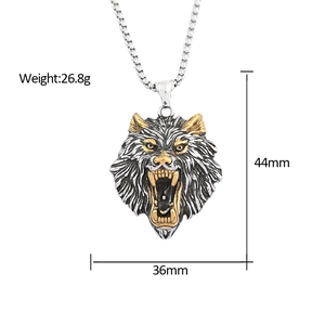 Detailed specs of Viking wolf head pendant showing weight 26.8g and dimensions 44x36mm