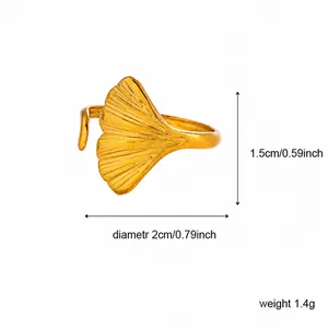Detailed view of golden ginkgo leaf ring with size specifications and weight info