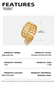 Détail de la bague en acier inoxydable plaqué or 18K avec texture tissée et taille réglable