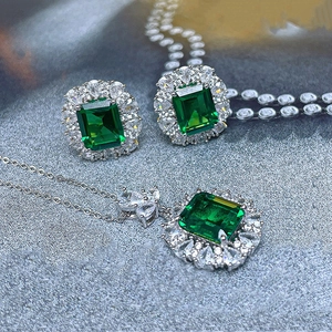 Royal Vintage Emerald Cut Green Zircon Necklace Earrings And Ring Copper Jewelry For Women Court Style Elegant