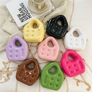 Mini Crossbody Bag Glossy PVC Jelly Handbag With Gold Chain Strap Novelty Irregular Shape Sweet Style For Women Girls