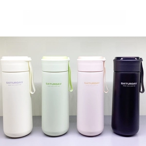 Mugs isothermes en acier inoxydable en blanc ivoire, vert menthe, rose et noir mat