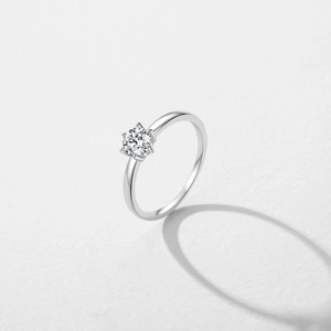 Classic S925 sterling silver six-prong solitaire ring with a sparkling round zircon