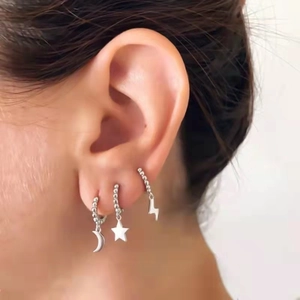 Orecchini a cerchio S925 in argento con ciondoli luna stella e fulmine moda