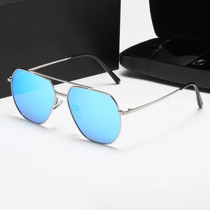 Gafas de sol de aviador poligonales polarizadas con montura plateada y lentes azules