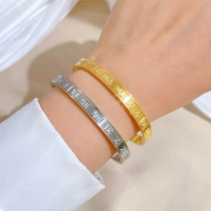Roman Numeral Bangle Titanium Steel Minimalist Retro Stainless Steel Bracelet For Women Fashion Jewelry
