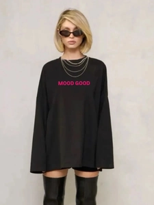 Oversized μαύρο βαμβακερό μακρυμάνικο T-shirt με ροζ στάμπα MOOD GOOD γυναικείο