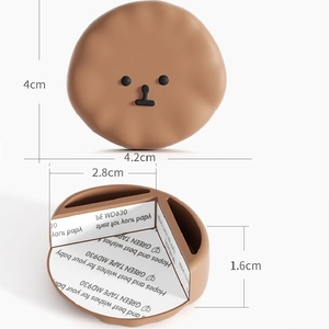 L-shaped brown silicone corner guard with bear design and dimensions 4.2x4x1.6cm