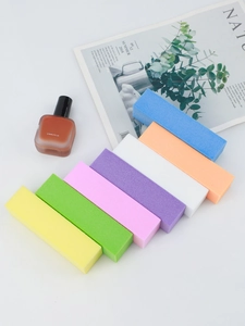 Lot de 7 limes à ongles éponges colorées grain 120 pour un façonnage de manucure pro