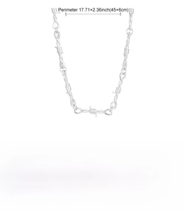 Detailed spec sheet showing gothic rose heart necklace measurements and alloy material info